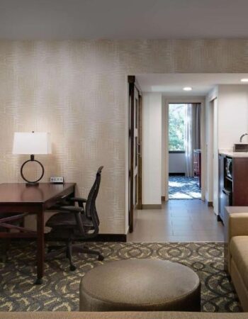 Embassy Suites by Hilton Dallas Love Field