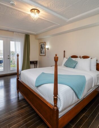 Niagara Grandview Boutique Hotel