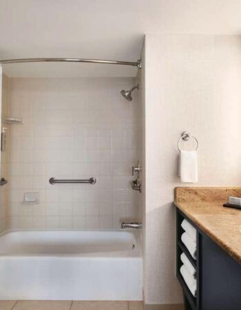 Embassy Suites by Hilton Miami International Airport