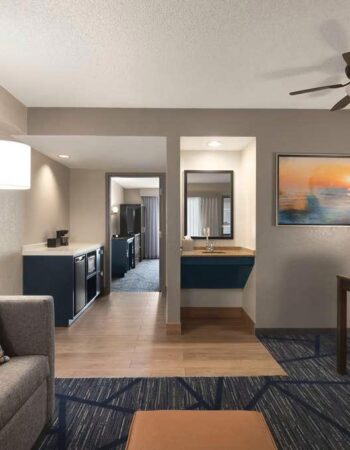 Embassy Suites by Hilton Miami International Airport