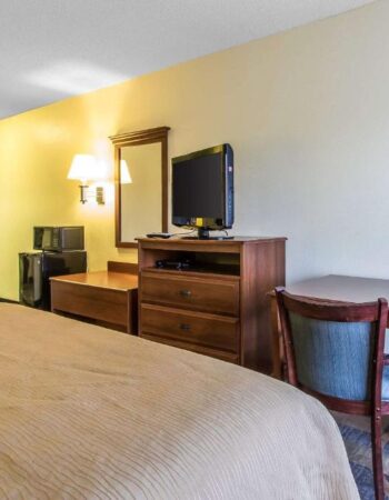 Quality Inn & Suites Memphis East
