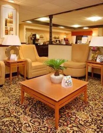 Quality Inn & Suites Memphis East