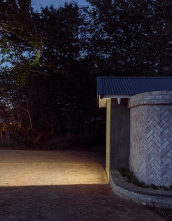 Mbano Manor Hotel Victoria Falls