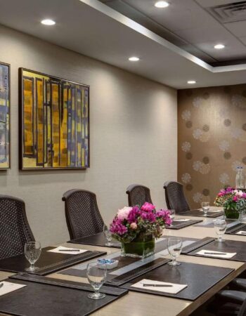 Embassy Suites by Hilton Dallas Love Field