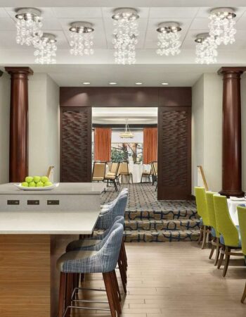 Embassy Suites by Hilton Boston Waltham