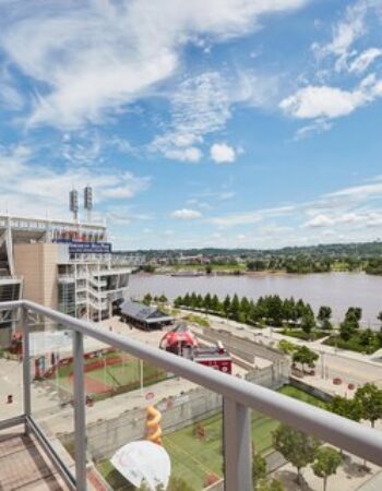 AC Hotel by Marriott Cincinnati at The Banks