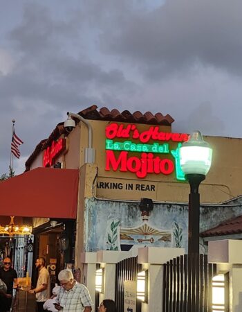 Old’s Havana Cuban Bar & Cocina