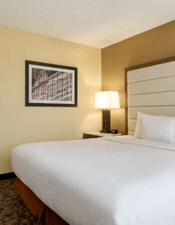 Embassy Suites by Hilton Boston Waltham