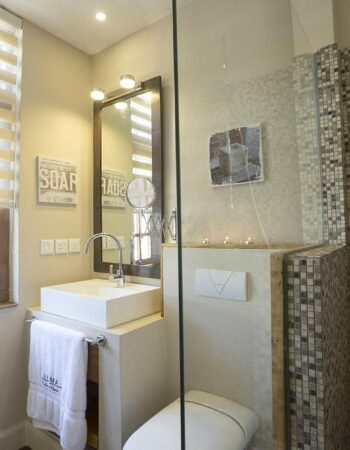 OLMA Colonial Suites