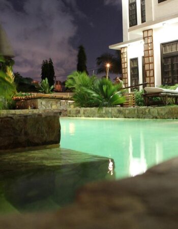 OLMA Colonial Suites