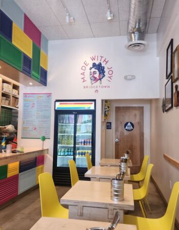 Bridgetown Roti, Restaurant, CA