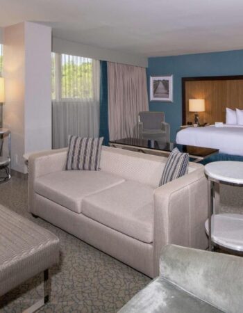 DoubleTree by Hilton Hotel Jacksonville Airport