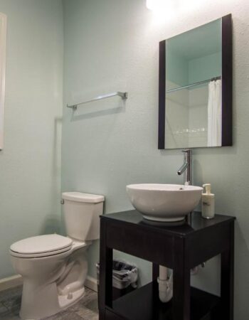 Wanderstay Houston Hostel