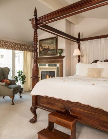Captain Farris House B&B – South Yarmouth, MA