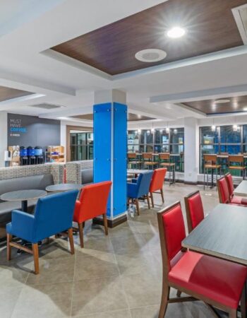 Holiday Inn Express & Suites, Picayune, MS