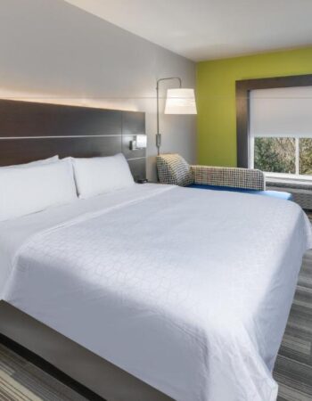 Holiday Inn Express & Suites, Picayune, MS