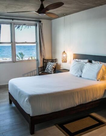 Numero Uno Beach House, San Juan, Puerto Rico