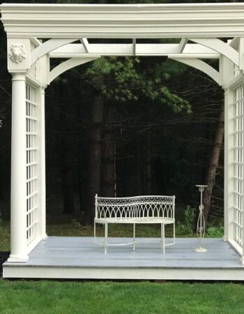 Ye Olde Manor House Bed & Breakfast
