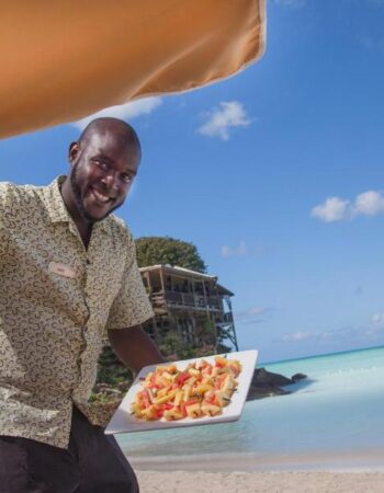 COCOS Hotel Antigua