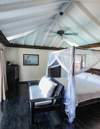 COCOS Hotel Antigua