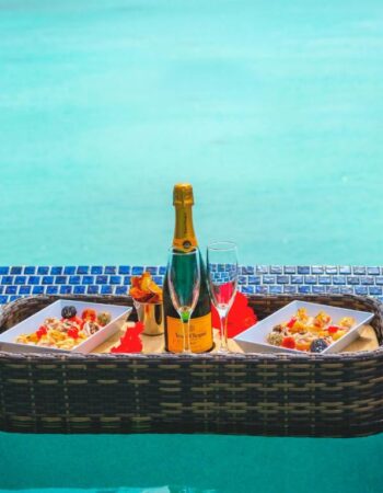 COCOS Hotel Antigua